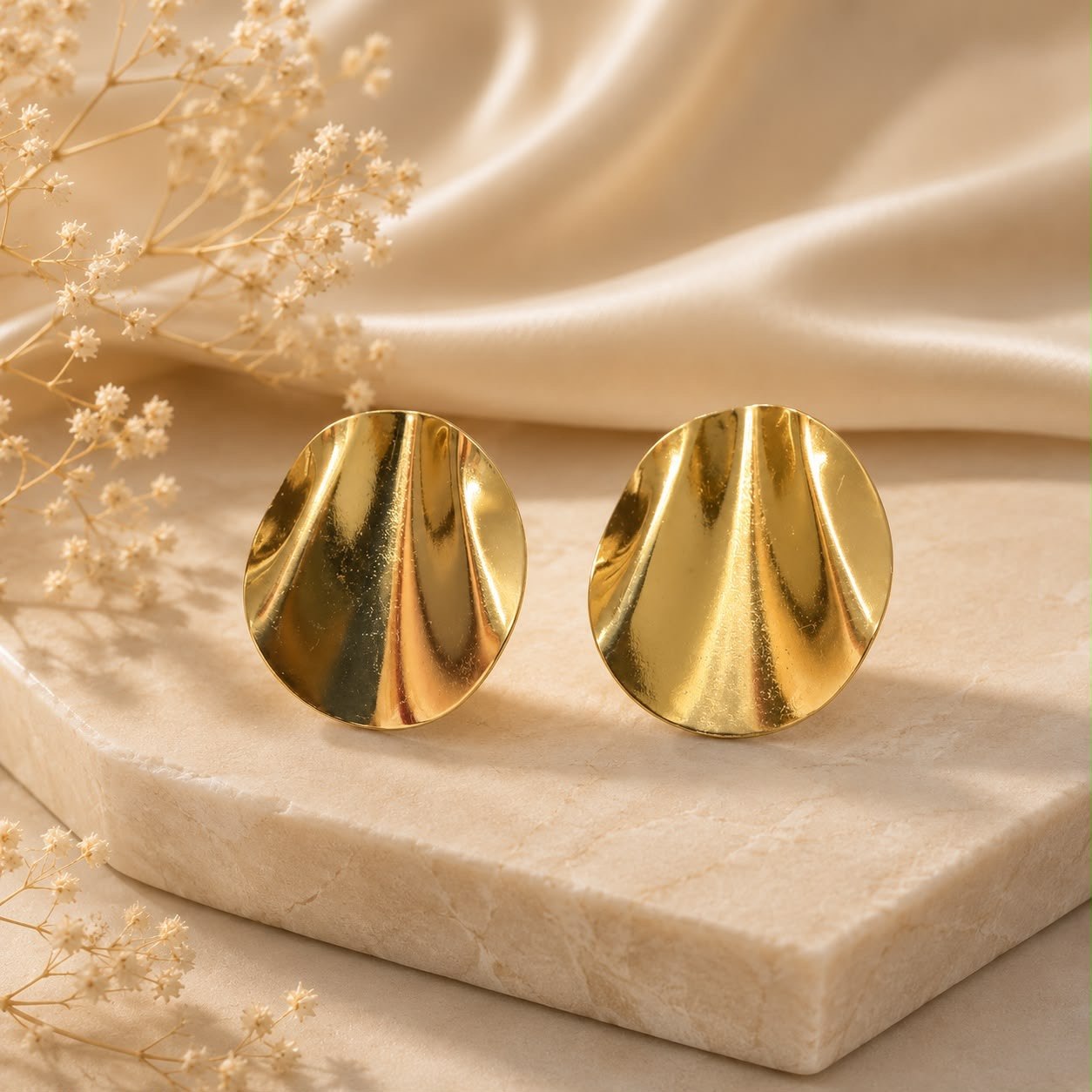 Luna Anti-Tarnish Textured Disc Stud Earrings