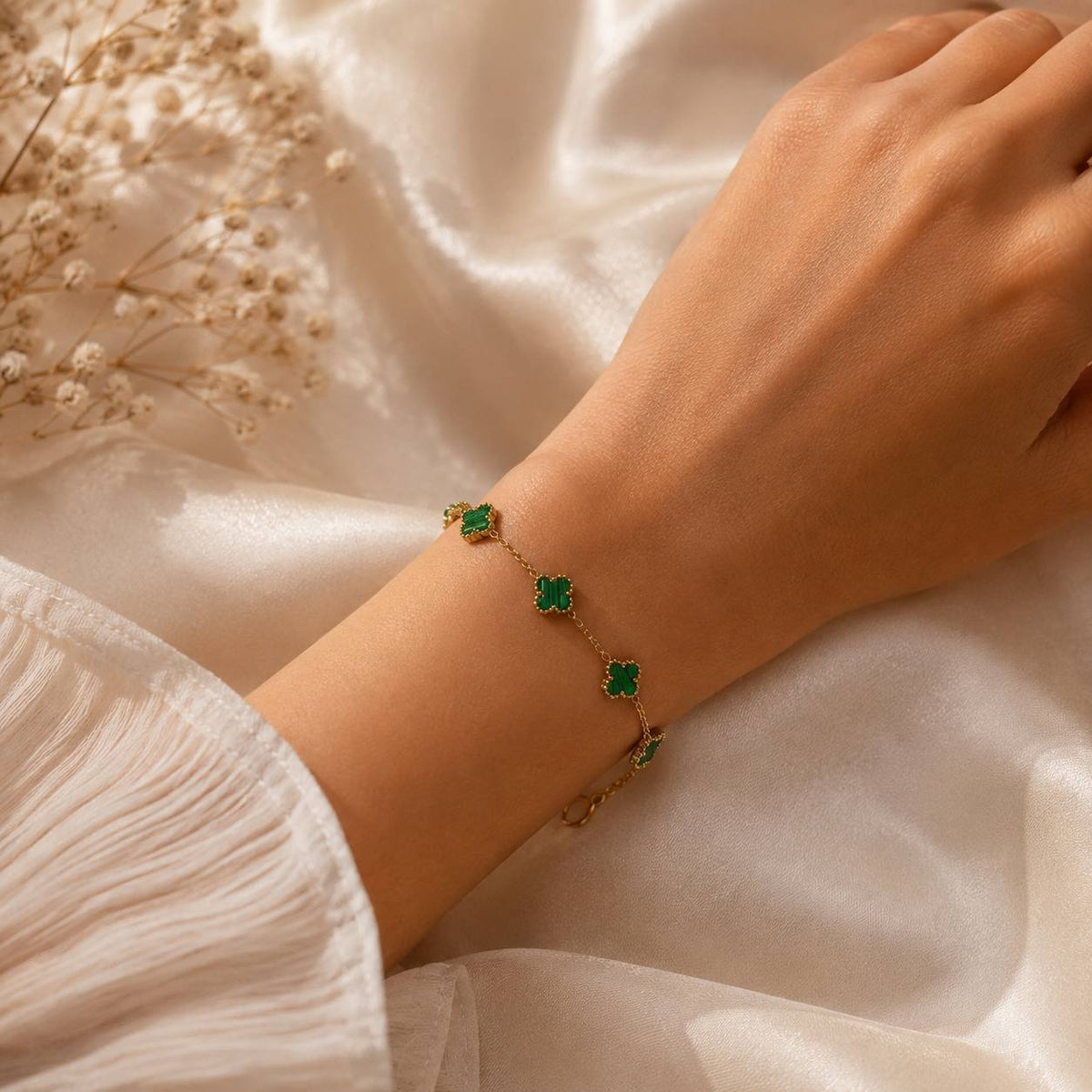 Emerald Clover Anti-Tarnish Bracelet