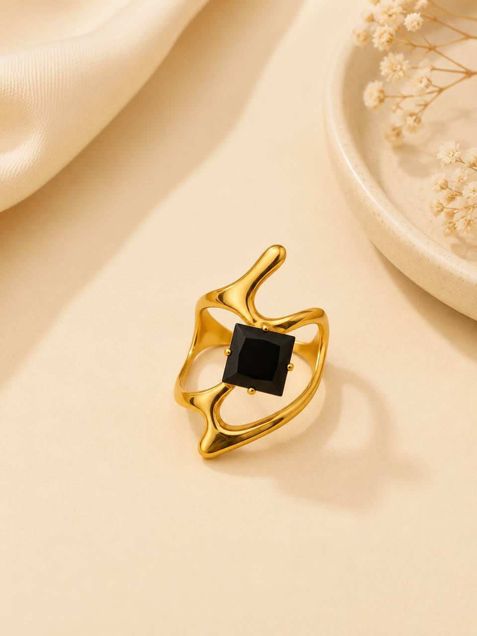 Black Crystal Sculptural Anti-Tarnish Ring