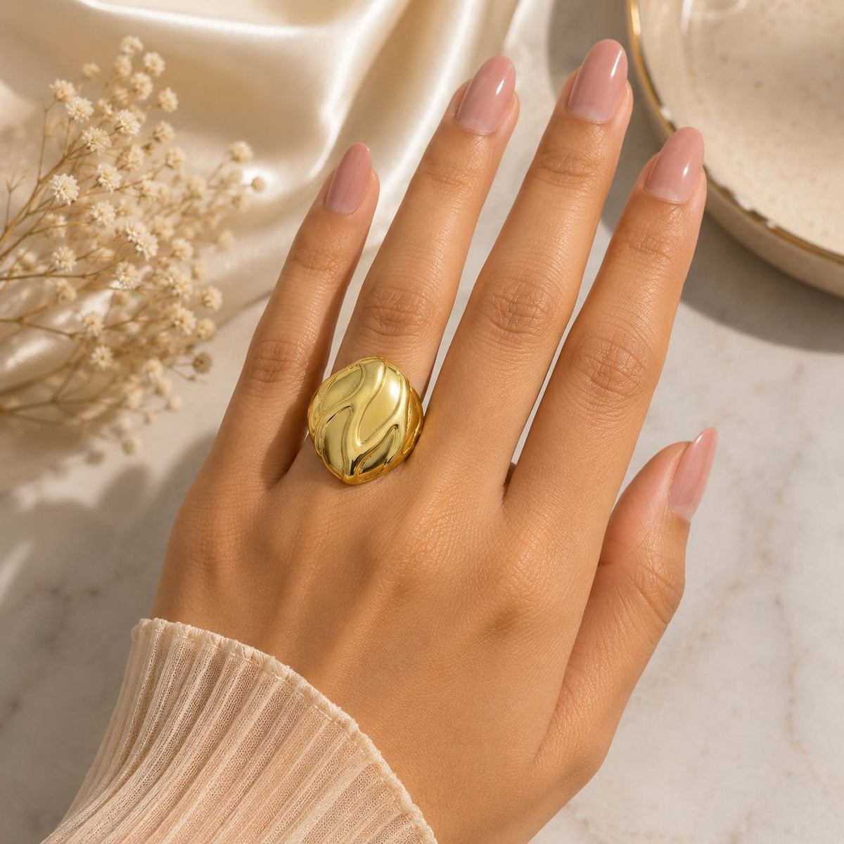 Elegant Anti-Tarnish Adjustable Ring